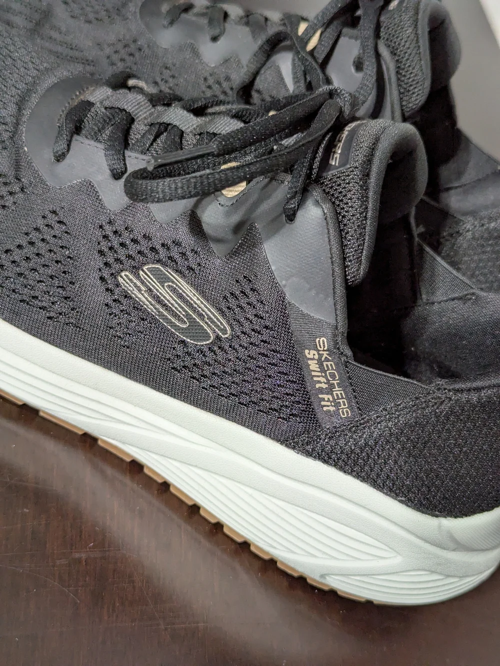 Skechers lightweight sneakers